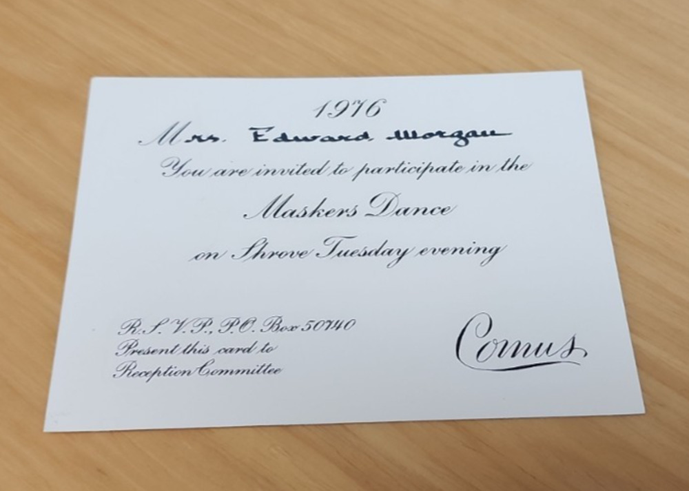 Vintage Comus 1976 Maskers Dance Card Mardi Gras Ball Krewe Favor fa9956